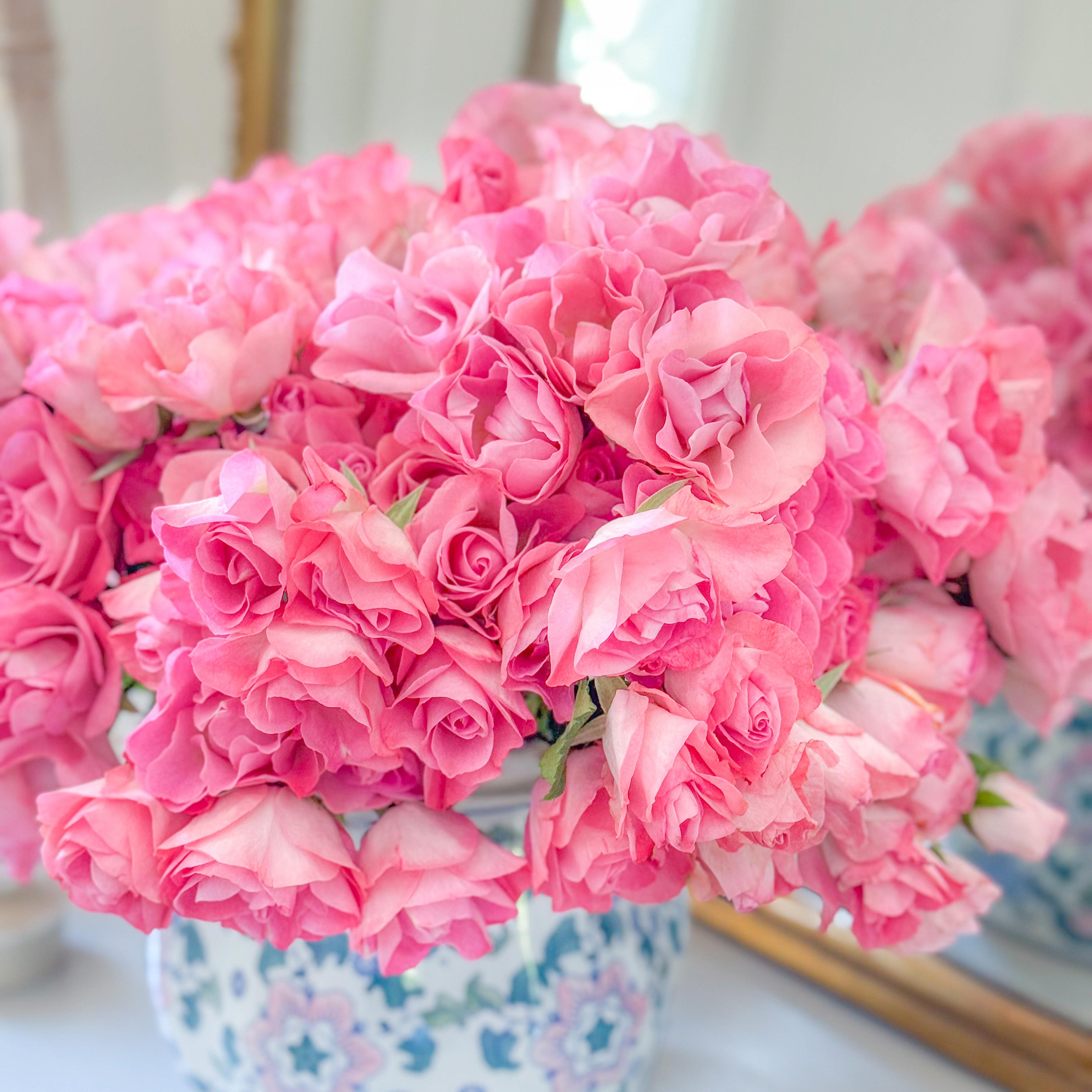Butterfly® Spray Rose Bouquet