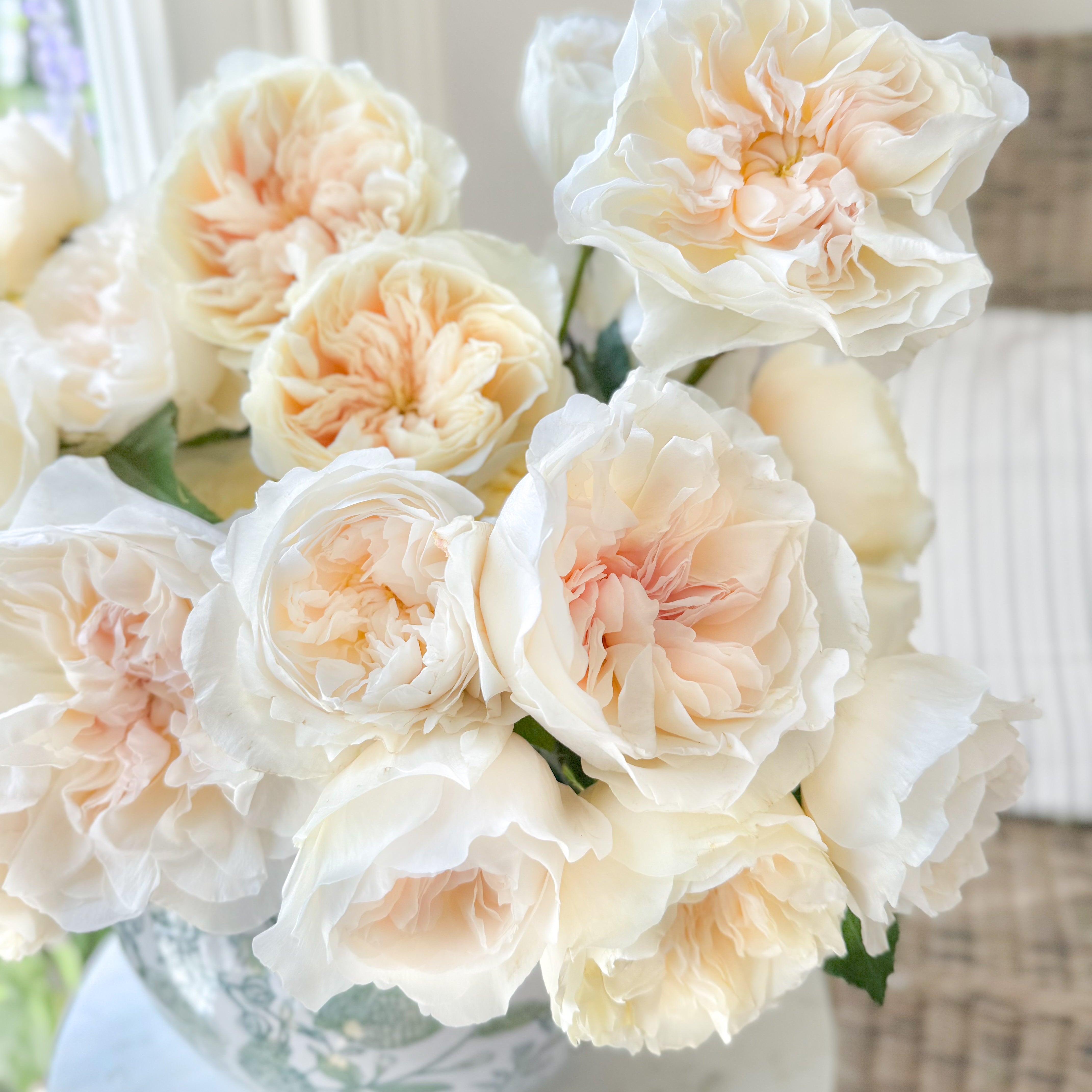 David Austin® English Elegance Bouquet